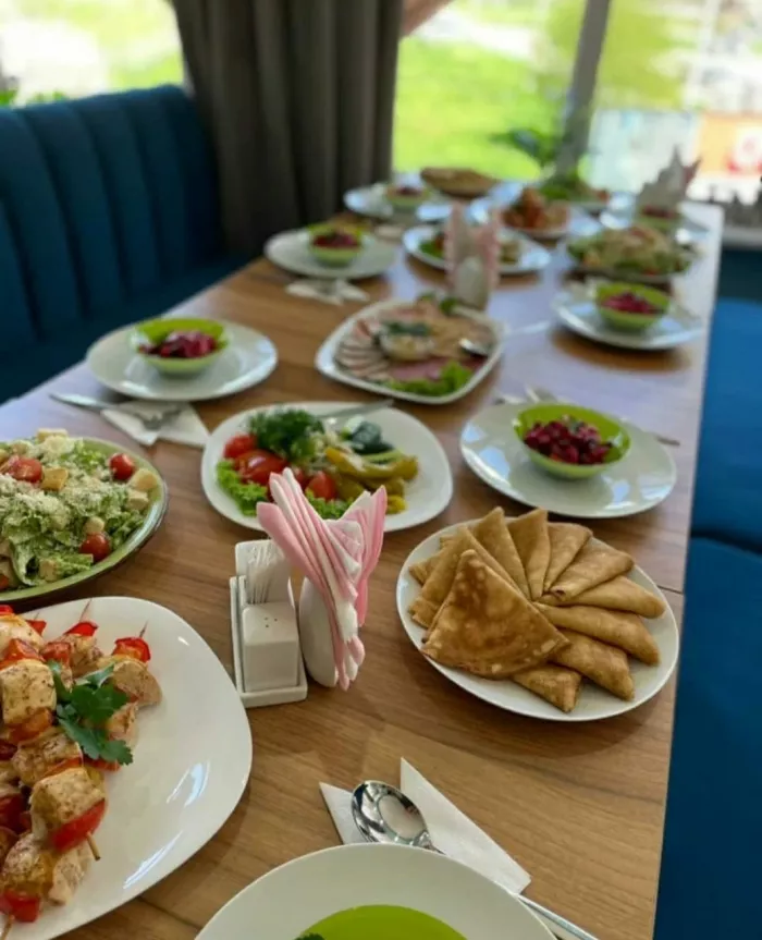 Кафе "Моцарелла".