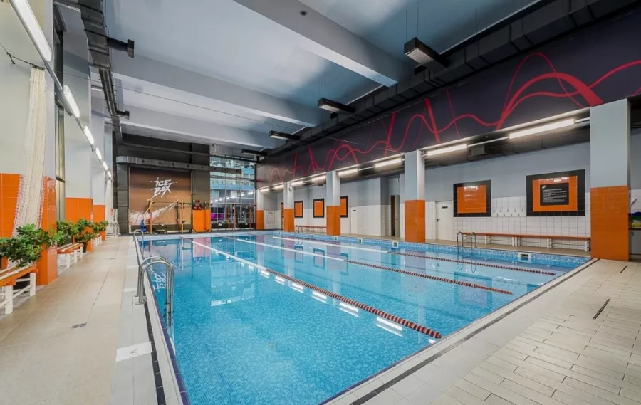 Центр спорта IceBox fitness в Москве: Разовые посещения, Аквааэробика, Аэробика, Боевые искусства, Йога, Кроссфит, Бассейн,