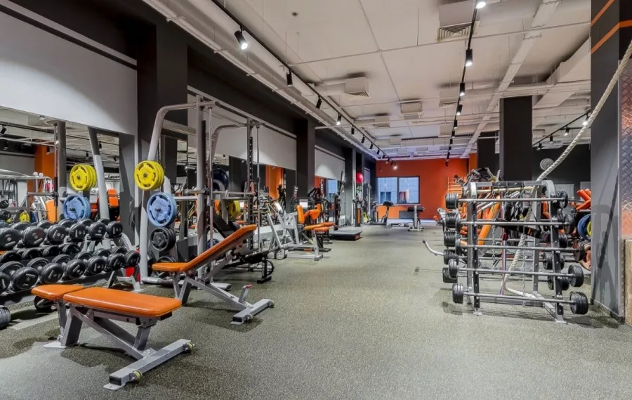 Центр спорта IceBox fitness в Москве: Разовые посещения, Аквааэробика, Аэробика, Боевые искусства, Йога, Кроссфит, Бассейн,