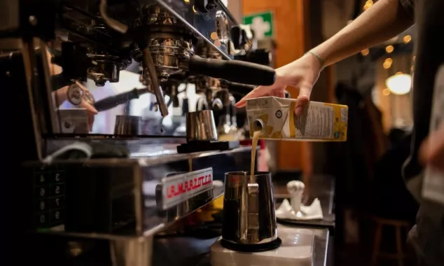 Кофейня "Surf Coffee x Pi".