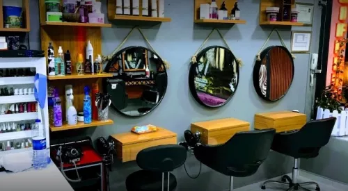 Парикмахеркая Arden beauty man&woman hairdresser в Стамбуле