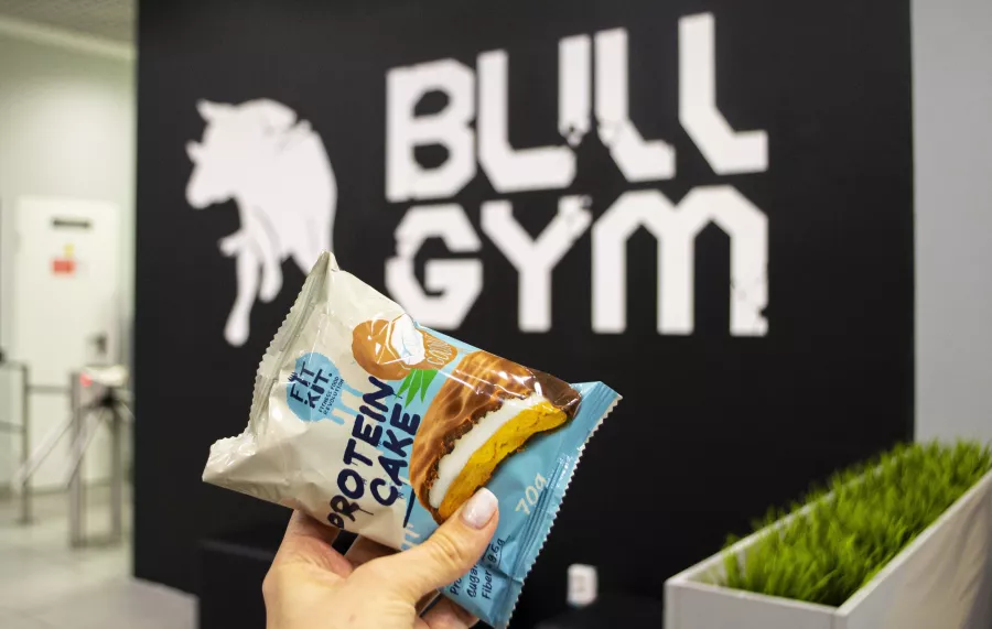 Фитнес-клуб Bull gym в Краснодаре: Йога, Пилатес, Кроссфит, Персональный тренер, Массаж, Настольный теннис, Стретчинг,