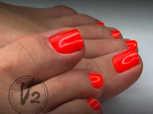  Салон красоты "V2 Nail & Beauty Studio"