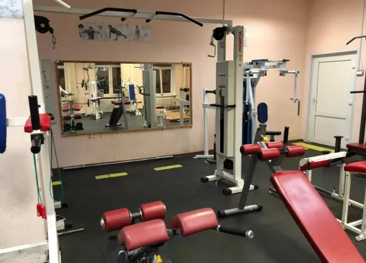 Тренажёрный зал "Matveev-Gym".