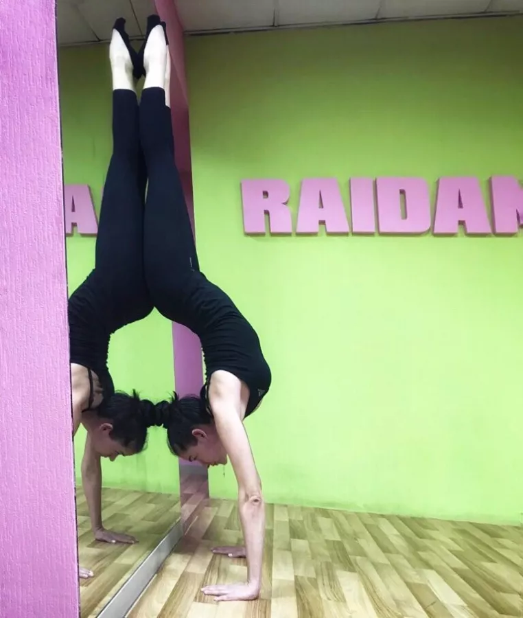 Танцевальная студия RaiDance в Ростове-на-Дону: Боди-балет, Растяжка, Движения, Go-Go, Pole Dance,