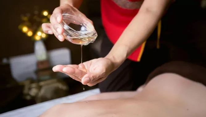 Сеть массажных салонов "Crown Thai SPA".