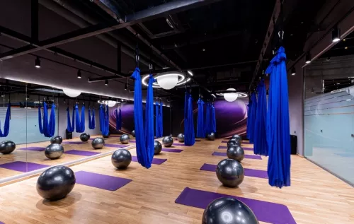 Фитнес-клуб Universum Gym  в  Москве