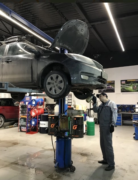 Автосервис QuickMade в Москве: Подвеска и ходовая, Топливная система, Замена масла, Авторемонт, Шиномонтаж,