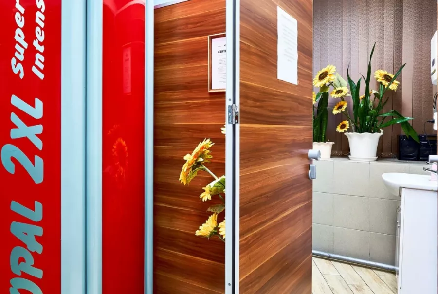 Салон красоты Любови Сердцевой в Москве: Маникюр, Педикюр, Окрашивание, Массаж, Солярий, Красота,