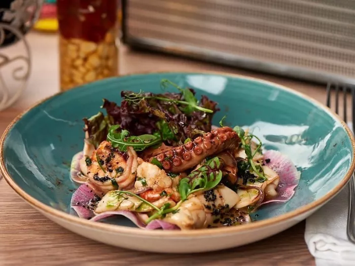 Паста Бар "Пармезан".