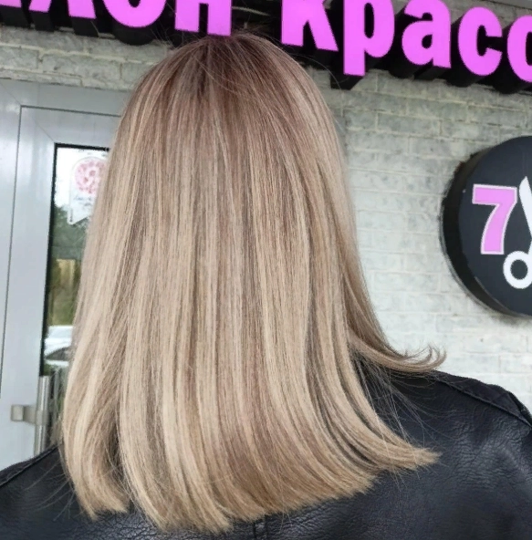 Салон красоты 7/8 в Москве: Маникюр, Педикюр, Окрашивание, Стрижка, Ногти,