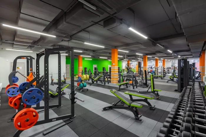 Фитнес-центр "Limefit".