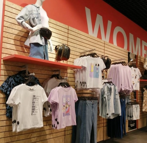 Магазин одежды в Нижнем Новгороде O'STIN в Нижнем Новгороде: Бутик, Одежда , Магазин, Мода,