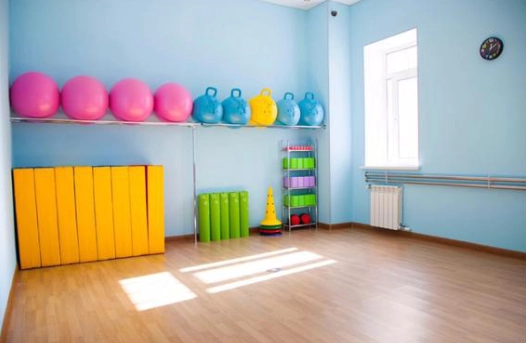 Фитнес-клуб Fitness Edem в Москве: Разовые посещения, Аквааэробика, Аэробика, Боевые искусства, Бодифлекс,