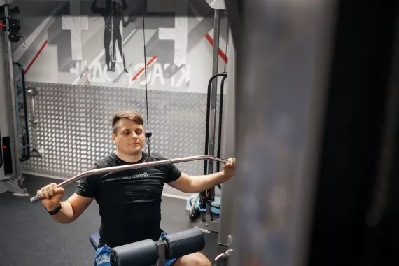 Фитнес-клуб "Xs-fit".