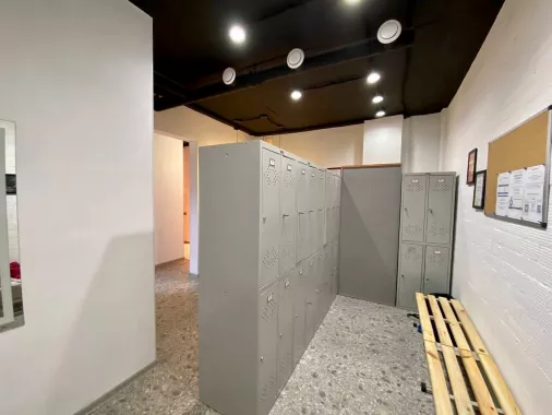 фитнес-центр "Fly studio".