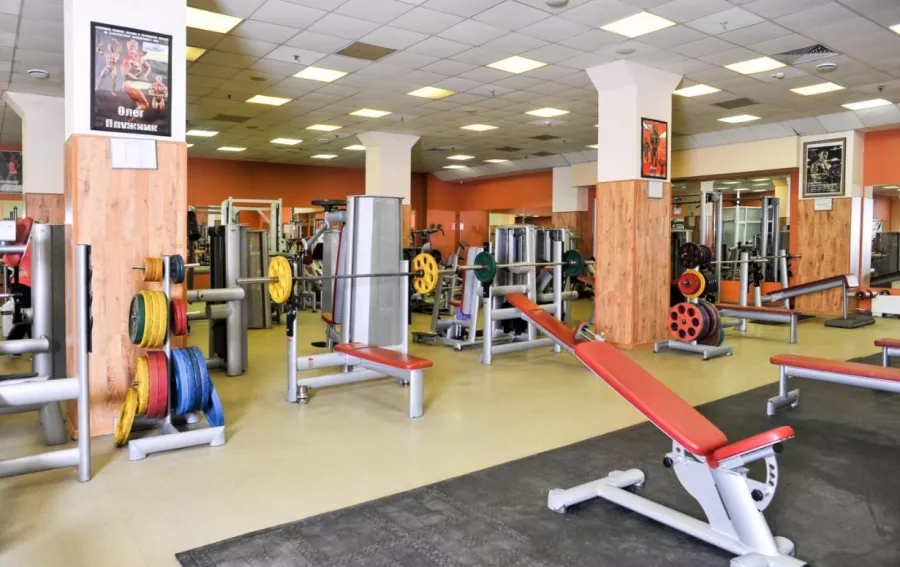 Фитнес-клуб Platinum fitness в Москве: Разовые посещения, Аэробика, Боевые искусства, Йога, Калланетика, Кроссфит, Пилатес,