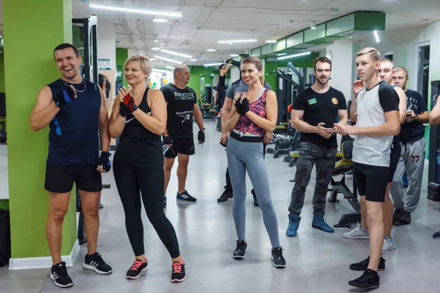 Фитнес-клуб Грецкий орех в Краснодаре: Йога, Hot Iron, TRX тренировки, Кроссфит, Боевые искусства, Джампинг,