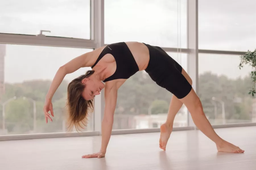 Студия растяжки Lovestretching в Краснодаре: Йога, Пилатес, Стретчинг, Отдельный женский зал, Персональный тренер, Аэройога,