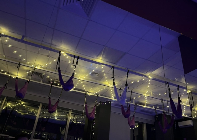 Студия растяжки Lovestretching в Краснодаре: Йога, Пилатес, Стретчинг, Отдельный женский зал, Персональный тренер, Аэройога,