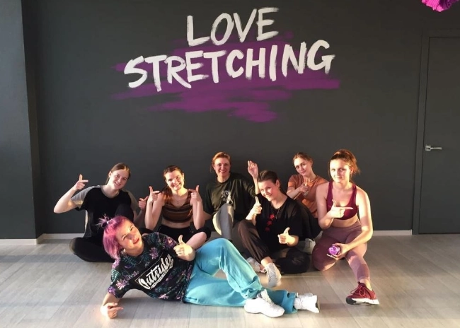 Студия растяжки Lovestretching в Краснодаре: Йога, Пилатес, Стретчинг, Отдельный женский зал, Персональный тренер, Аэройога,
