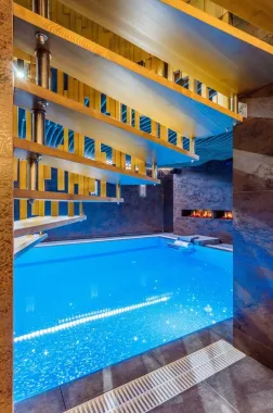 Центр красоты и здоровья "Grand spa aurora".