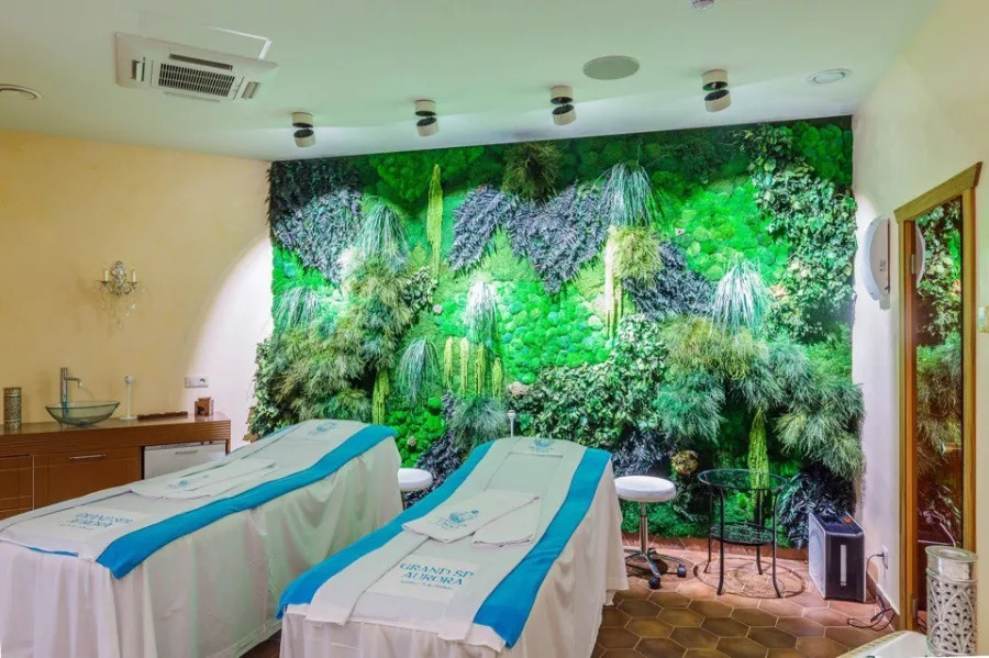 Центр красоты и здоровья Grand spa aurora в Краснодаре: Кроссфит, Йога, Аэробика, Боевые искусства, Пилатес, Аквааэробика,
