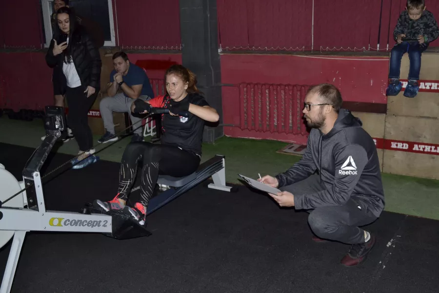 Спортивный клуб KRD ATHLETIC в Краснодаре: Спортивный клуб, Пауэрлифтинг, Тяжелая атлетика, Тренер, Индивидуальные занятия, Тяжелый вес, Гири, Гантели,