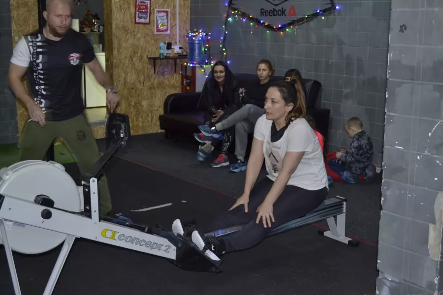 Спортивный клуб KRD ATHLETIC в Краснодаре: Спортивный клуб, Пауэрлифтинг, Тяжелая атлетика, Тренер, Индивидуальные занятия, Тяжелый вес, Гири, Гантели,