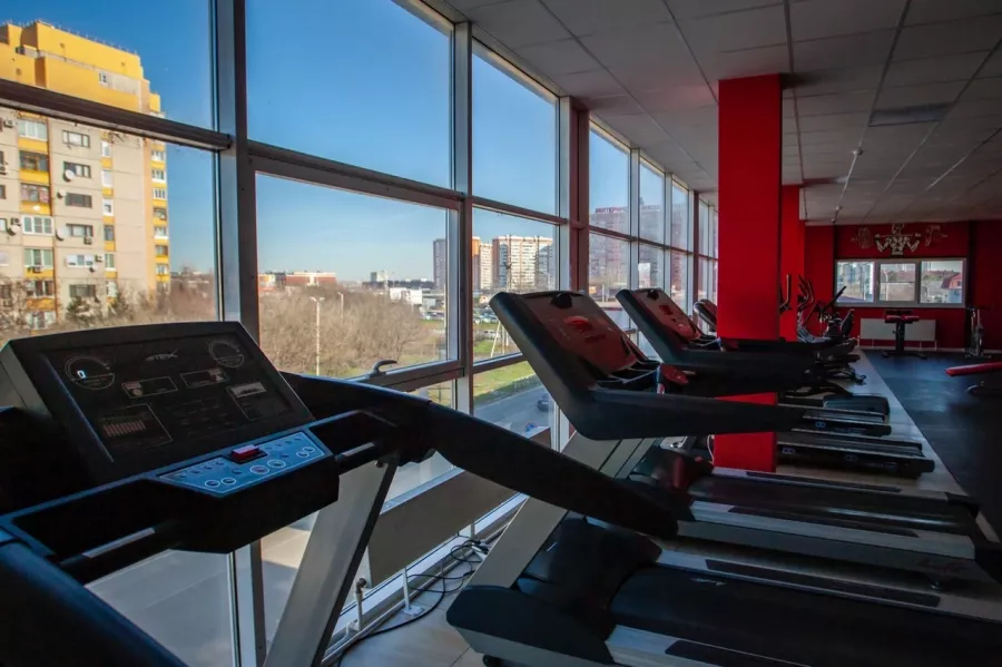 Фитнес-клуб N_fitness в Краснодаре: Пилатес, Танцевальные программы, Фитбол, Персональный тренер, Фитнес бар, Стретчинг,