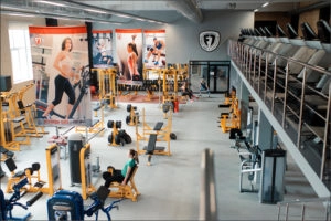 Фитнес-клуб Fitness One Путиловский в Санкт-Петербурге: Фитнес, Фитнес-клуб, Спорт зал , Тренажерный зал, Занятия с тренером,