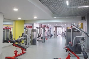 Фитнес-клуб Fitness One Путиловский в Санкт-Петербурге: Фитнес, Фитнес-клуб, Спорт зал , Тренажерный зал, Занятия с тренером,