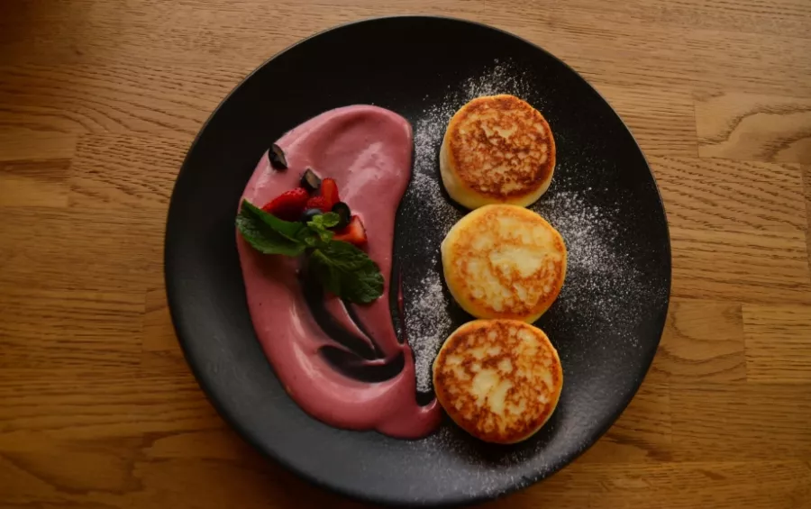 Кафе-кондитерская Theo Cafe в Краснодаре: Кондитерские изделия, Завтрак, Заказ навынос, Заказ столиков, Кофе с собой, Доставка еды, Бизнес-ланч,