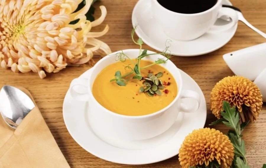Кафе-кондитерская Theo Cafe в Краснодаре: Кондитерские изделия, Завтрак, Заказ навынос, Заказ столиков, Кофе с собой, Доставка еды, Бизнес-ланч,