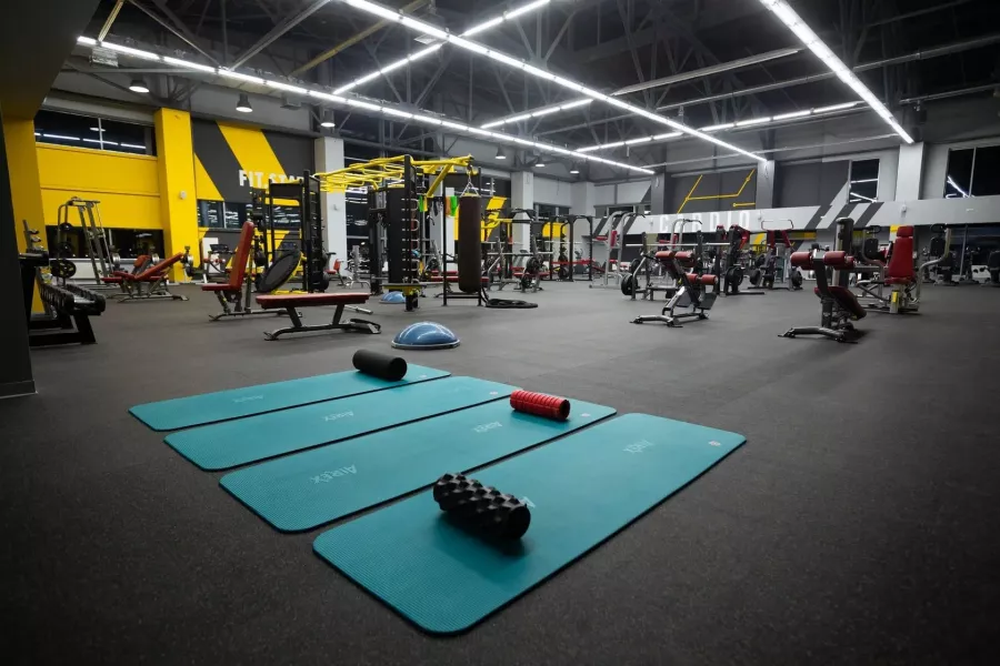 Фитнес-клуб Fit Station в Санкт-Петербурге: Фитнес, Фитнес-клуб, Тренажерный зал , Спорт зал, Индивидуальные тренировки,