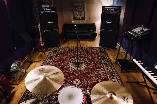 Студия звукозаписи  в  Санкт-Петербурге