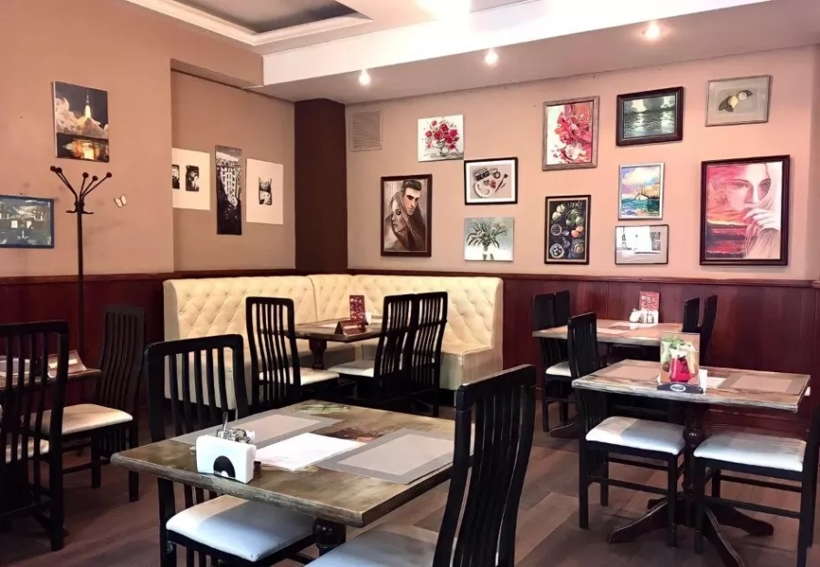 Кафе Сорока в Москве: Постное меню, Русская кухня, Грузинская кухня, Бизнес-ланч, Европейская кухня,