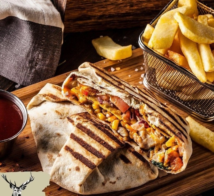 Английский паб The white hart pub в Москве: Европейская кухня, Летняя терраса, Заказ столиков, Еда,