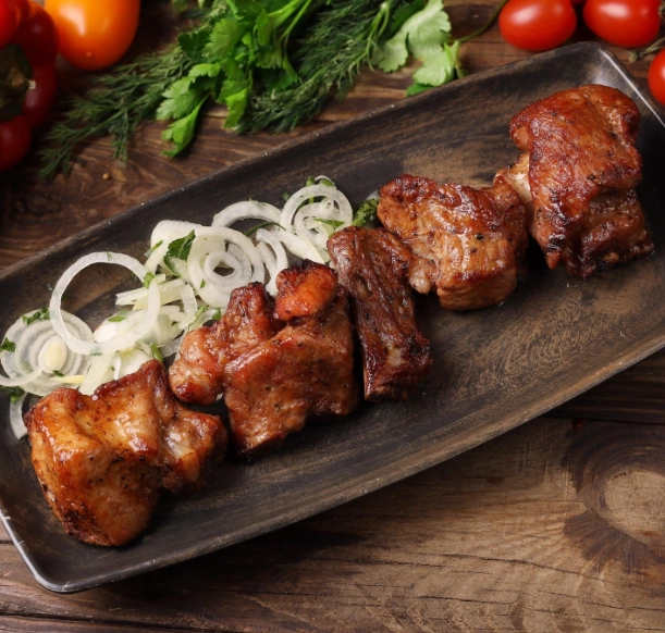 Кафе Жажда вкуса в Краснодаре: Пицца, Шашлык, Хинкали, Кофе с собой, Корпоративные обеды, Доставка, Летняя терраса, Бизнес-ланч,