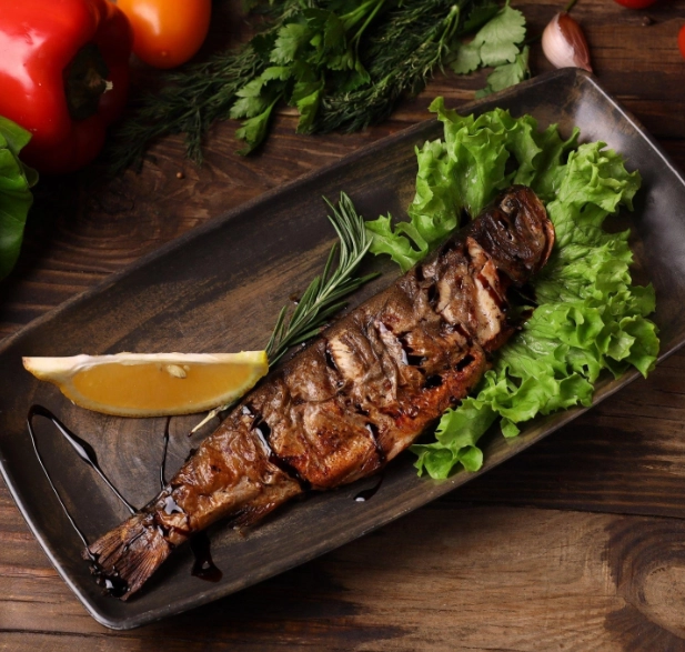 Кафе Жажда вкуса в Краснодаре: Пицца, Шашлык, Хинкали, Кофе с собой, Корпоративные обеды, Доставка, Летняя терраса, Бизнес-ланч,