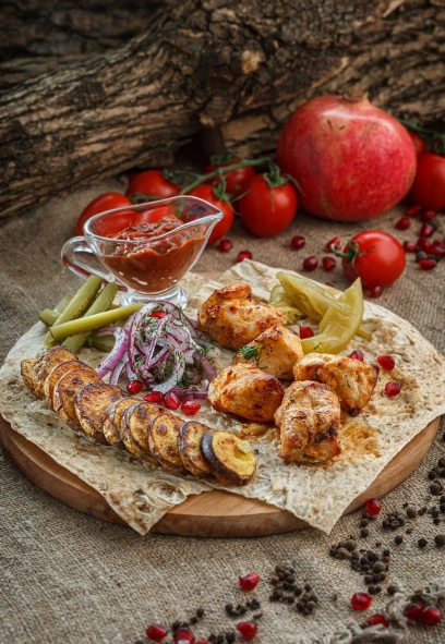 Кафе Любим печь в Краснодаре: Заказ столиков, Летняя терраса, Стейки, Доставка, Армянская кухня, Пицца, Шашлык, Еда,