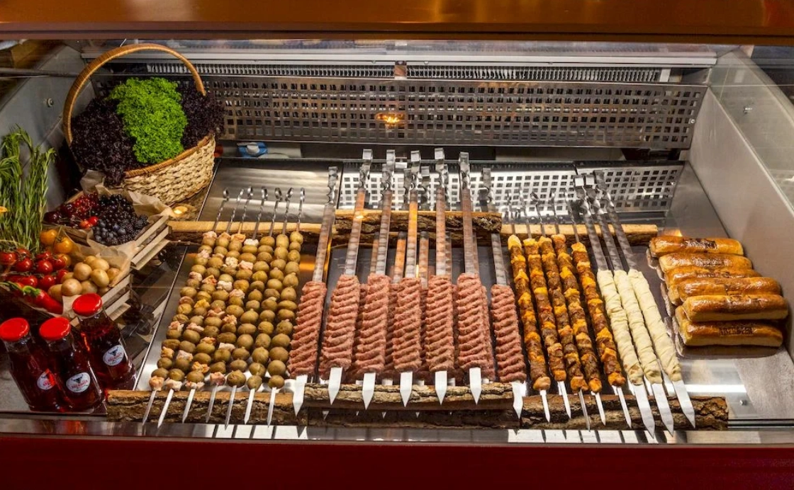 Ресторан "Aberdeen".