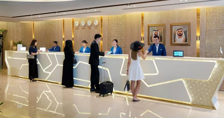 Отель "Two Seasons Hotel & Apartments" 4*