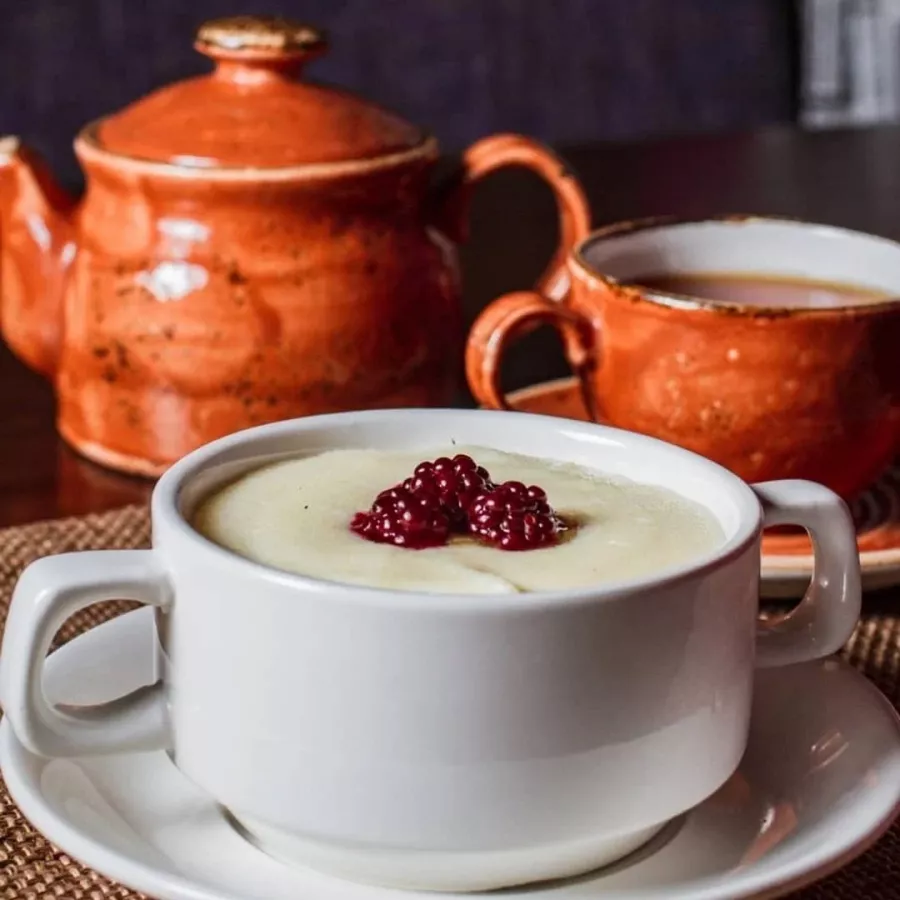 Кафе БоНаМи в Анапе: Настольные игры, Постное меню, Хинкалии, Кофе с собой, Доставка , Европейская кухня, Спортивные трансляции, Проведение банкетов,