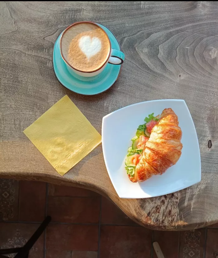 Кофейня "Habro".