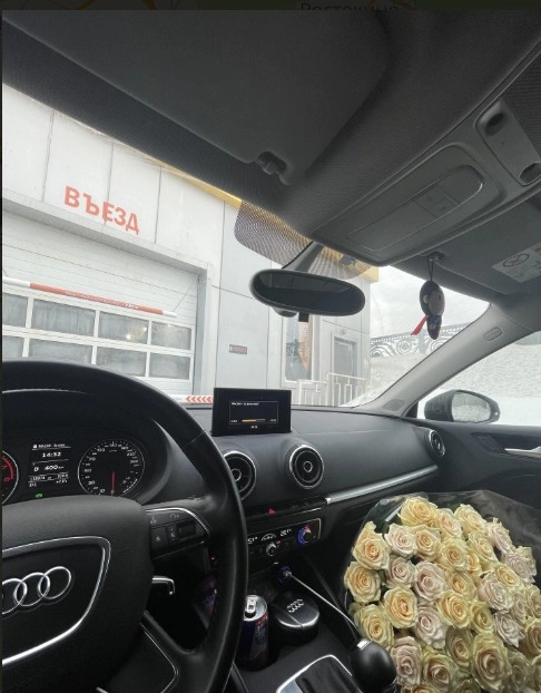 Роботизированная автомойка без щеток Умная мойка в Москве: Автоматическая мойка, Бесконтактная мойка, Мойка днища, Вызов персонала, Зал ожидания,