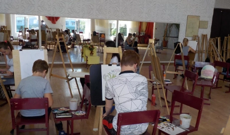 Художественная школа Притяжение в Краснодаре: Рисование, Живопись , Батика,