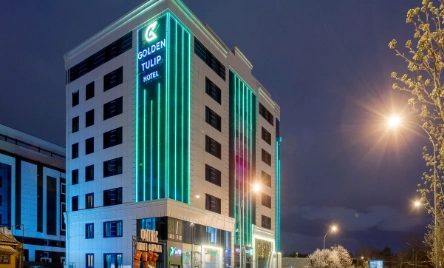 Гостиница Golden Tulip Krasnodar в Краснодаре: Гостиница, Отель, Номера, Ресторан,