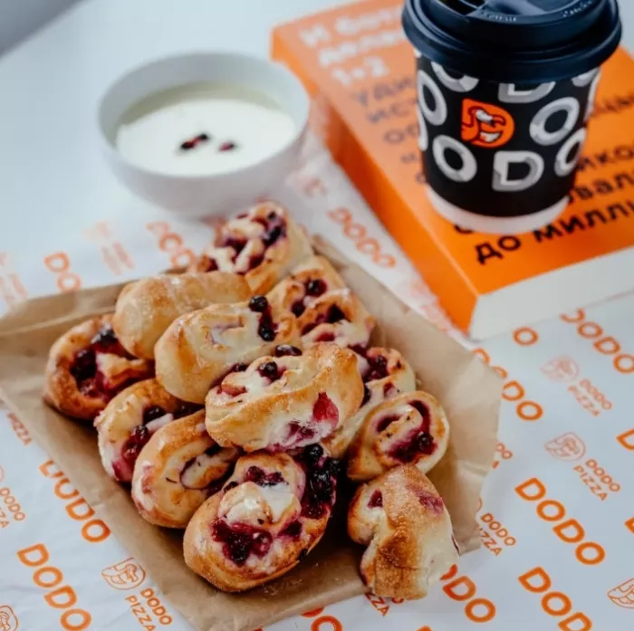 Пиццерия "Додо Пицца".