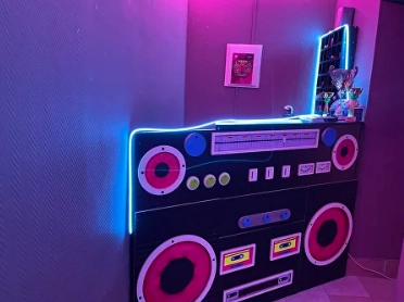 Фитнес-студия Party fitness в Москве: Разовые посещения, Аэробика, Бодифлекс, Джампинг, Йога, Калланетика, Кроссфит,